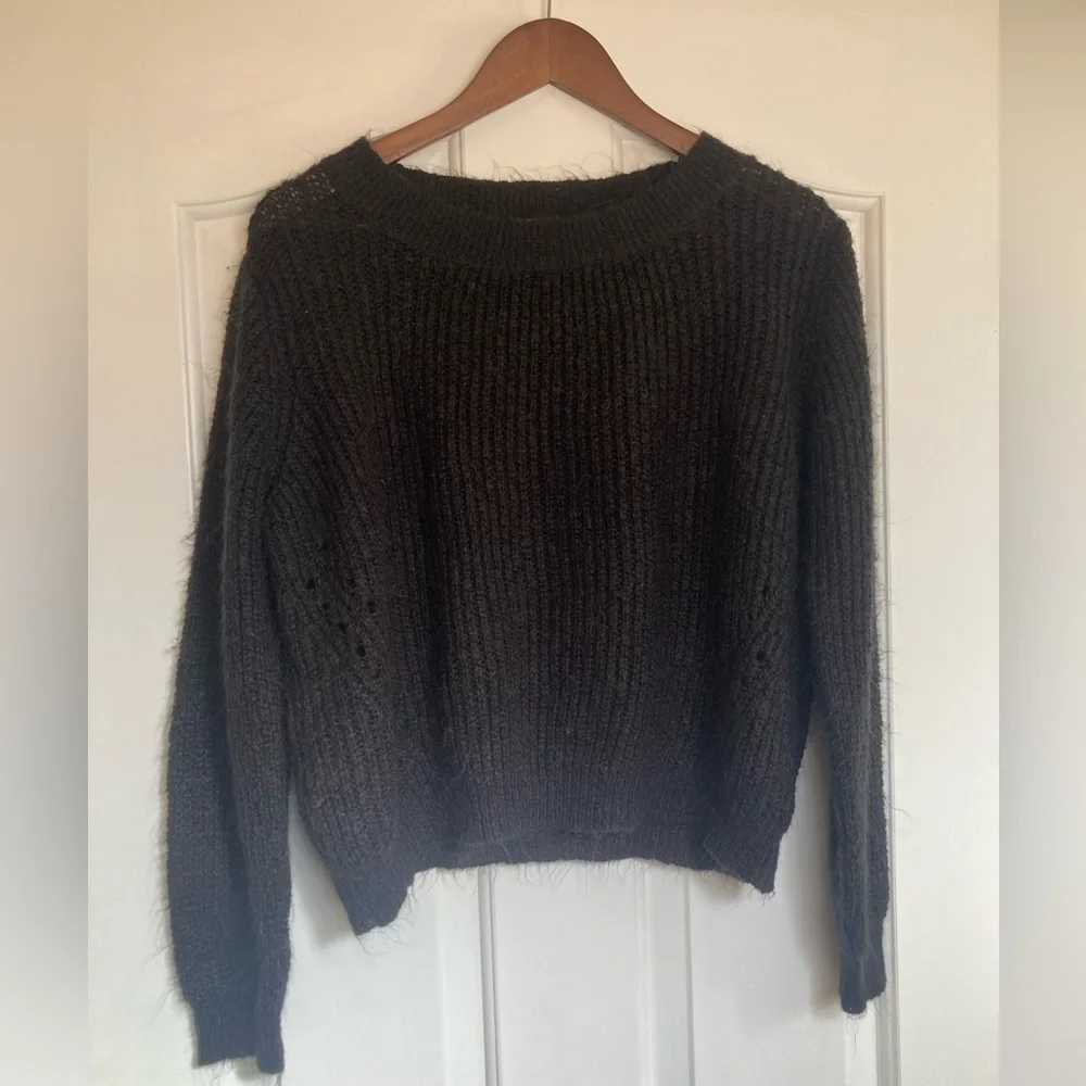 L.E.I. Knit Sweater - Picture 1 of 4